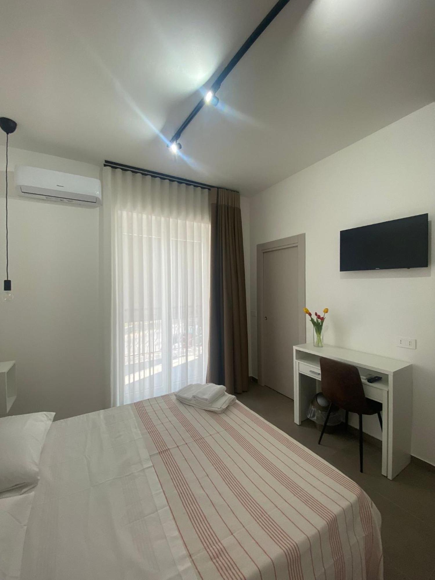 Hyria Rooms 诺拉 外观 照片
