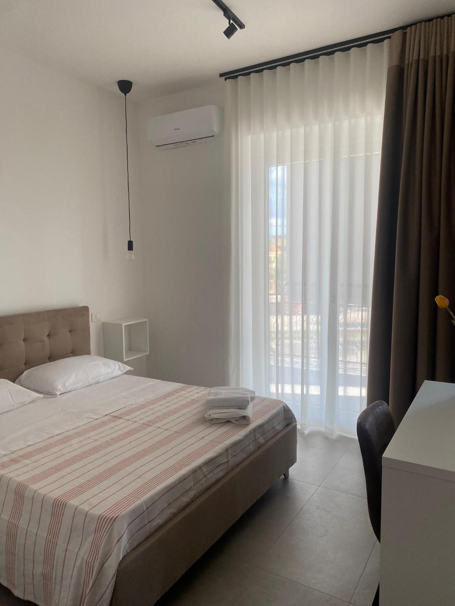 Hyria Rooms 诺拉 外观 照片