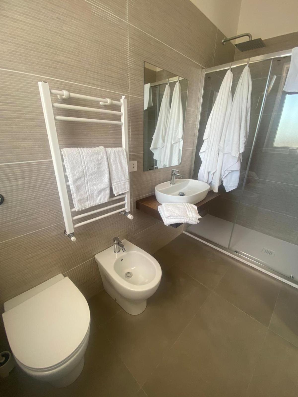 Hyria Rooms 诺拉 外观 照片
