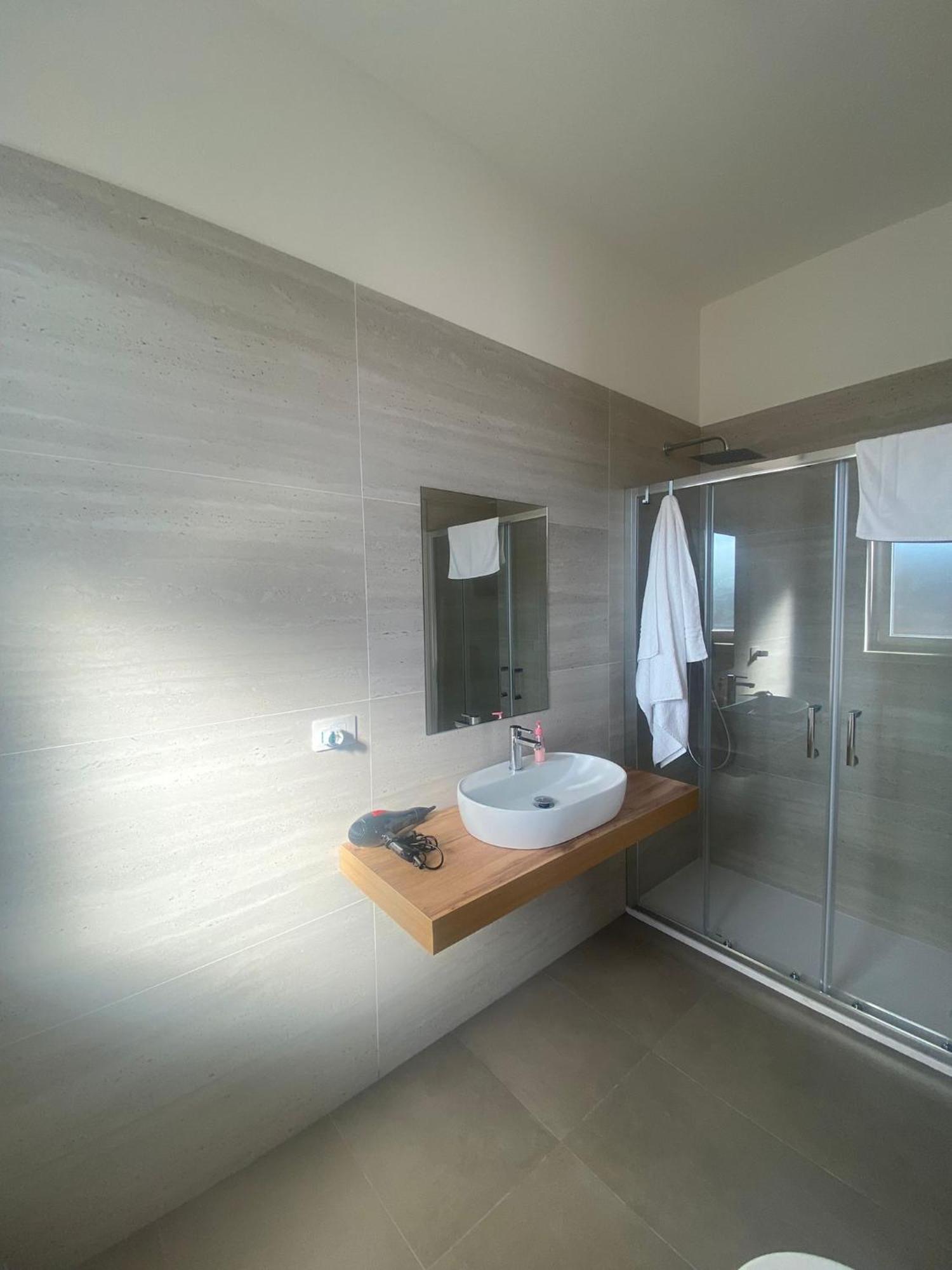 Hyria Rooms 诺拉 外观 照片